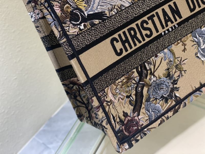 Christian Dior Shopping Bags